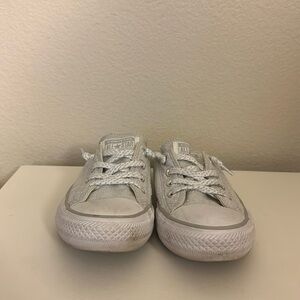 Light Gray Converse Chucks.